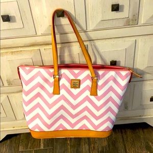 Authentic Dooney & Bourke tote bag.